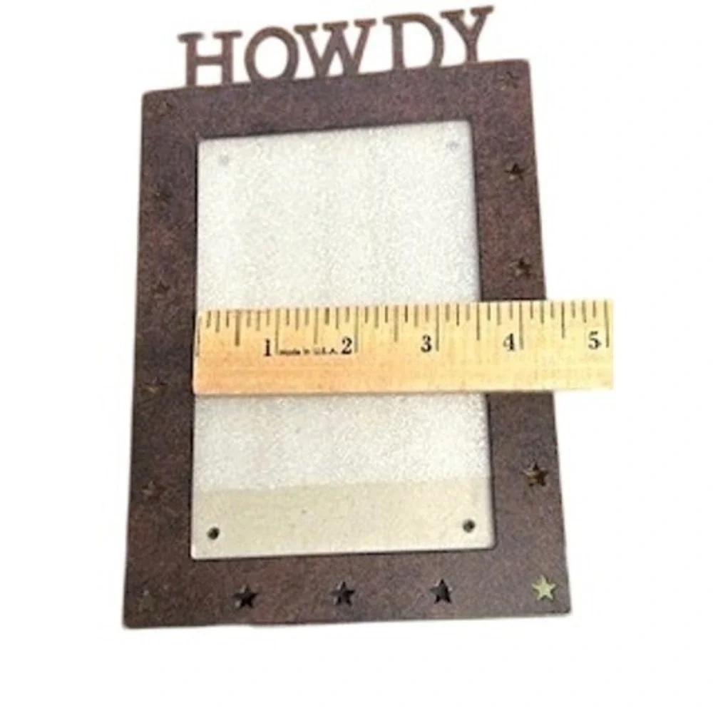 Rustic Metal Howdy Picture Frame Brown Western Star Cutout 4x6 Vertical Decor